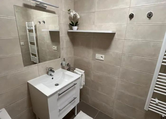 Lux Modern And Cozy With Free Parking * ברטיסלאבה